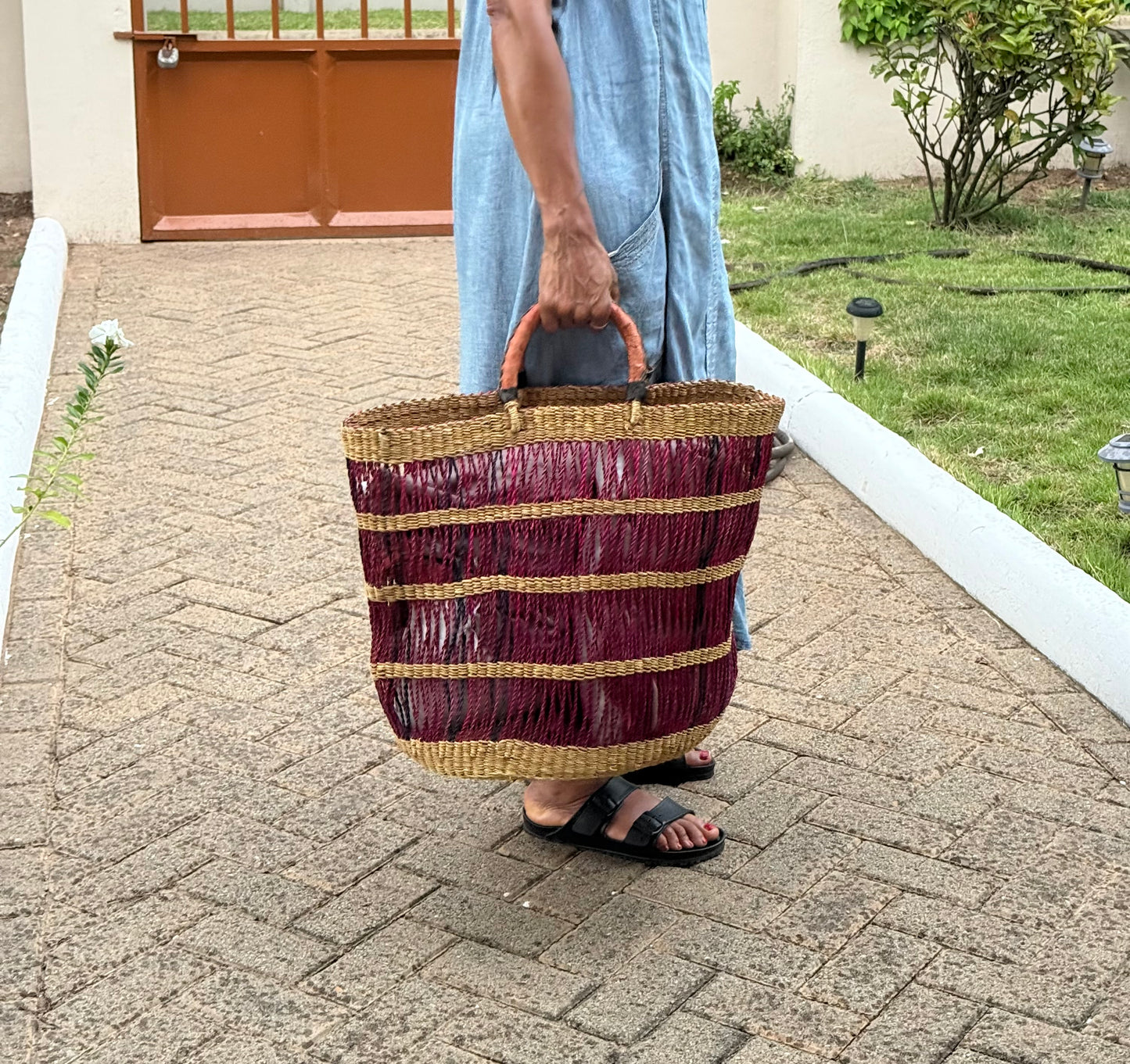 Extra Large ‘air condition’ woven tote bag