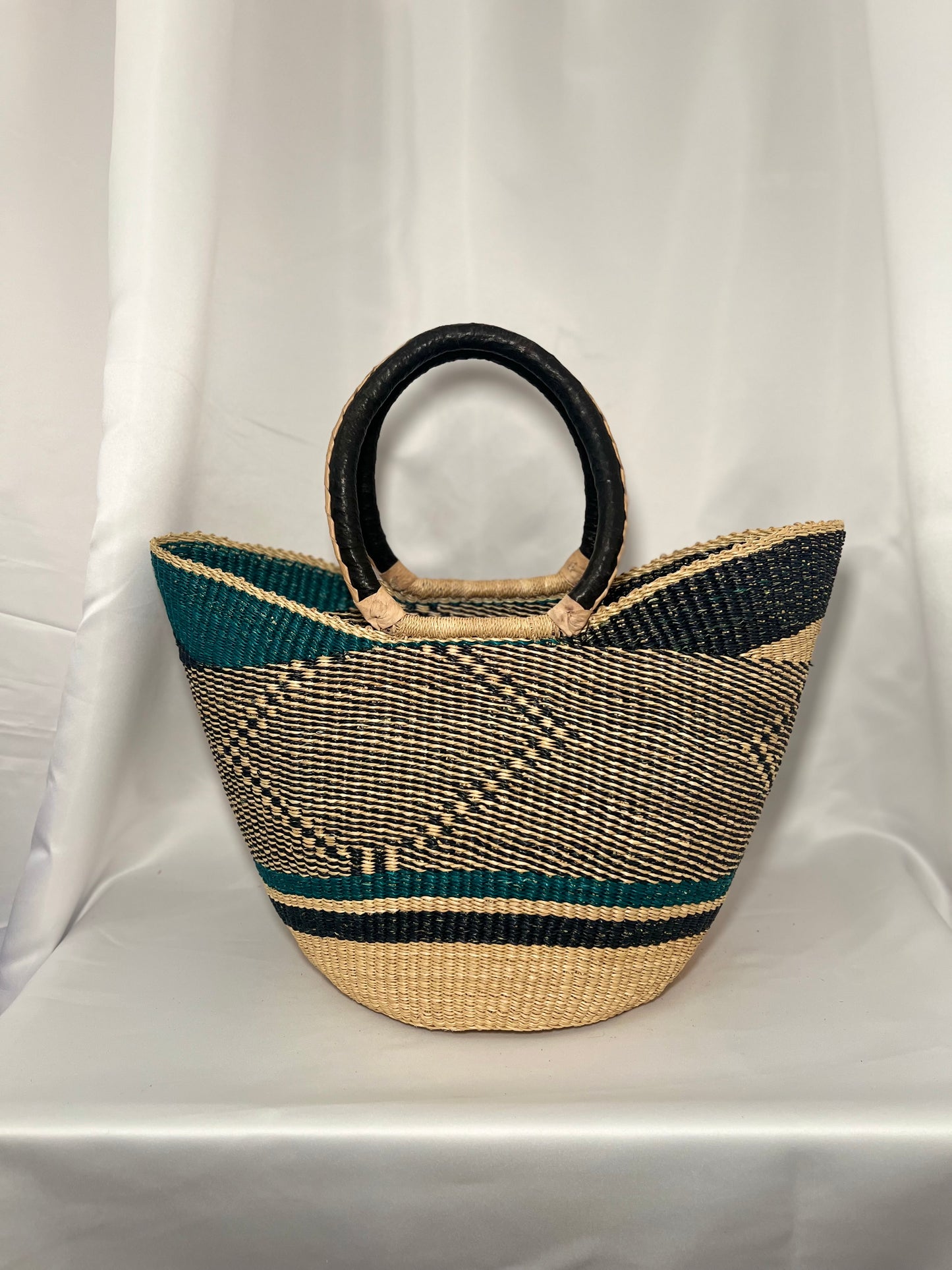 Large U-Shopper Bolga hand woven Basket